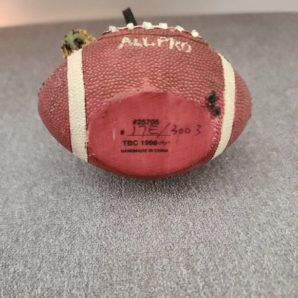 Football Christmas Ornament - Knute...Half-time - Picture 4 of 4